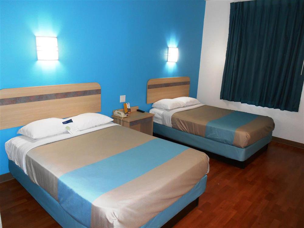 Motel 6-Pharr, Tx Room photo
